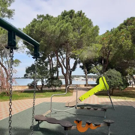 Adriatic Nada Apartman Fažana